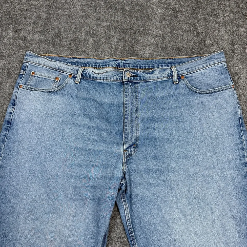 Levi's 550 Relaxed Fit Jeans Men's W50 L30 Light Wash Blue Tapered Stretch Denim